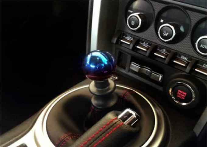 Burn Blue CNC Titanium Parts Auto Shift Knob For Automobile Truck / Racing