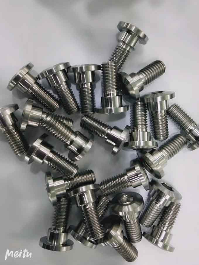 GR5/TC4 Material Titanium Bolts Screws Fastener DIN Standard For Motorcycle